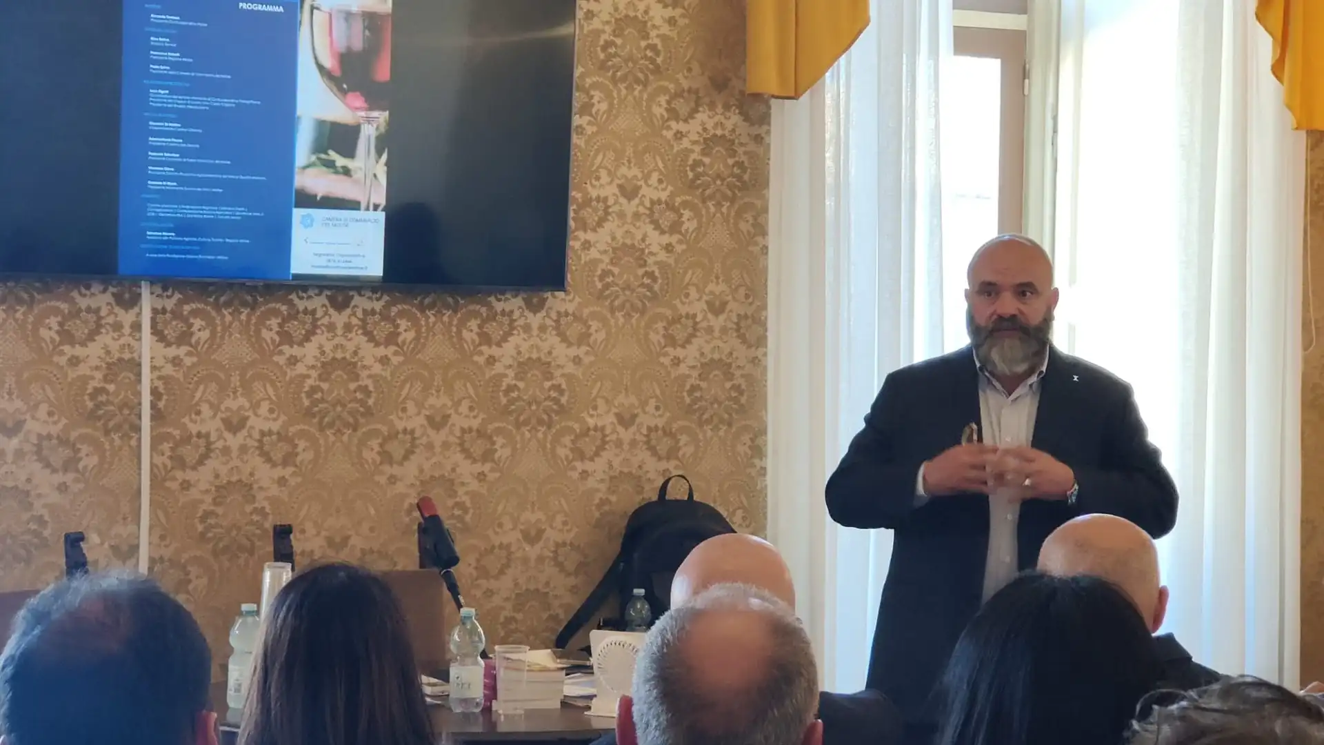 Crisi del vino. Confcooperative Molise chiama, le cantine rispondono.  Ora si attende la politica